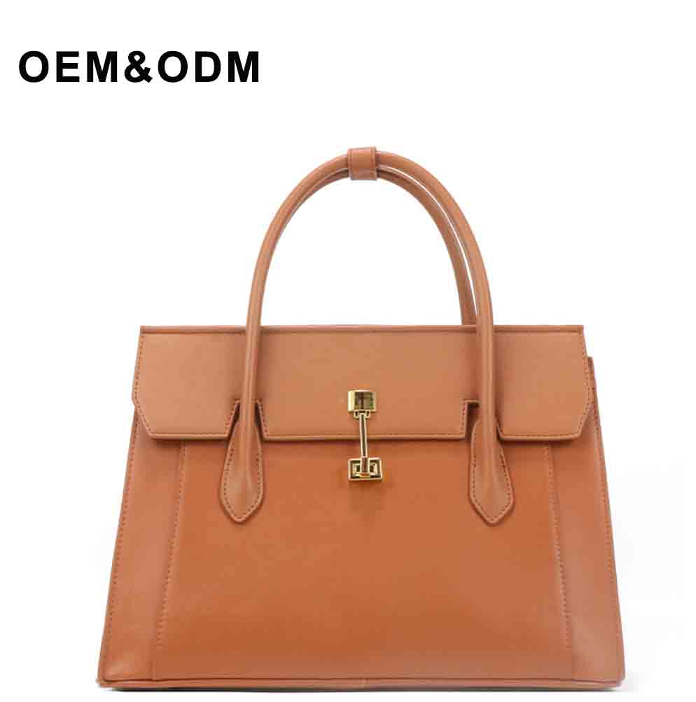 Elegant brown leather handbag